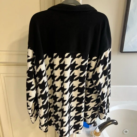 Plush Button Up - Picture 2 of 4